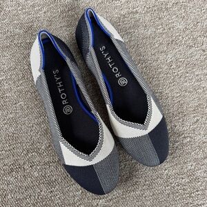 Rothy's Women's Black and White Flats